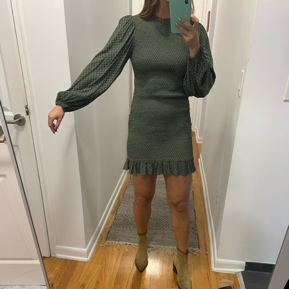 Dress - Picture 3 of 5